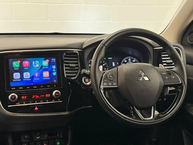 Mitsubishi Outlander 2.4 Outlander Design Phev Cvt 4Wd Black #49