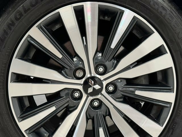 Mitsubishi Outlander 2.4 Outlander Design Phev Cvt 4Wd Black #23