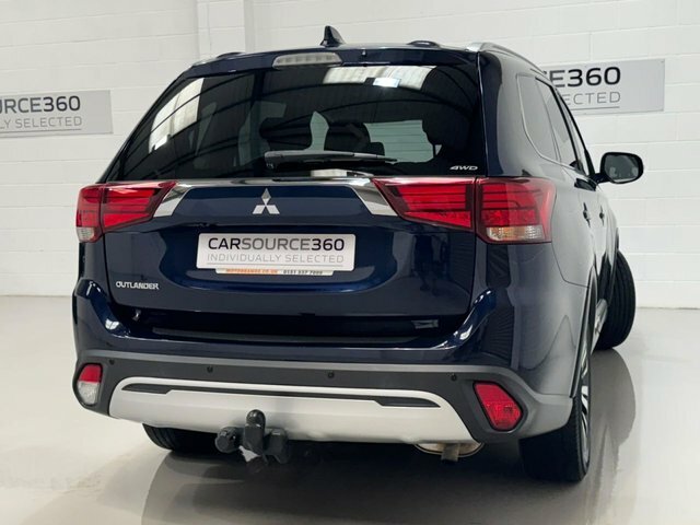 Mitsubishi Outlander 2.4 Outlander Design Phev Cvt 4Wd Black #32