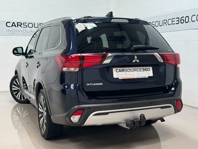 Mitsubishi Outlander 2.4 Outlander Design Phev Cvt 4Wd Black #33