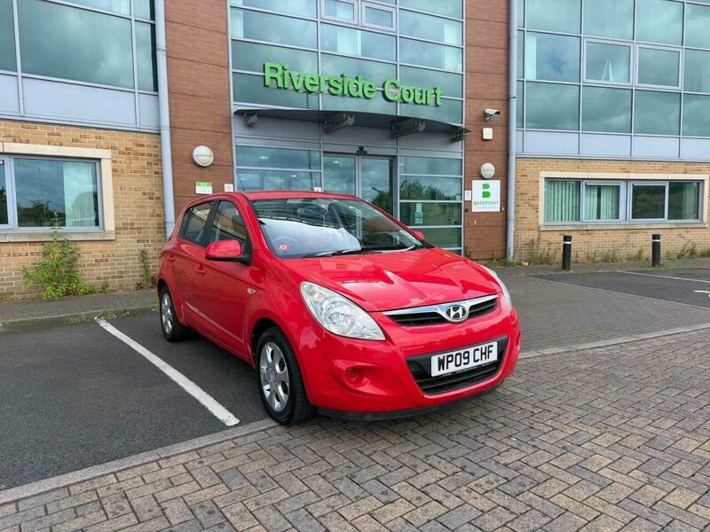Hyundai I20 1.4 Comfort Euro 4 Red