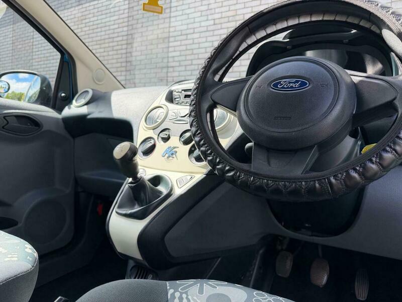 Ford KA Hatchback 1.2 Studio 2013 Red #29