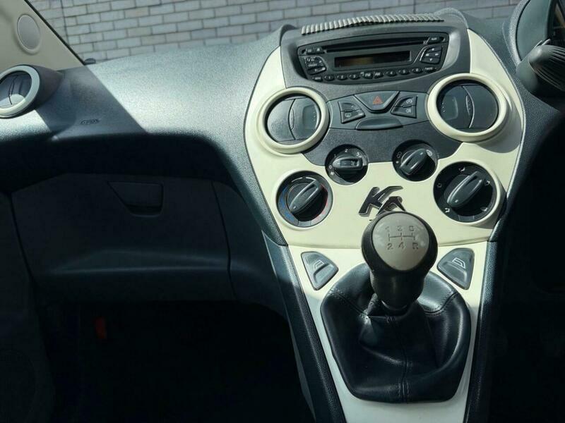 Ford KA Hatchback 1.2 Studio 2013 Red #26