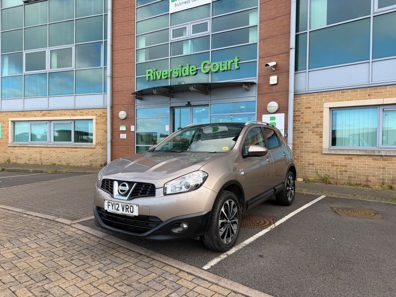 Nissan Qashqai Dci Acenta Red #1