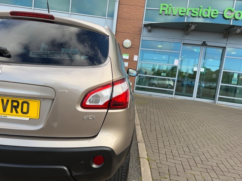 Nissan Qashqai Dci Acenta Red #13