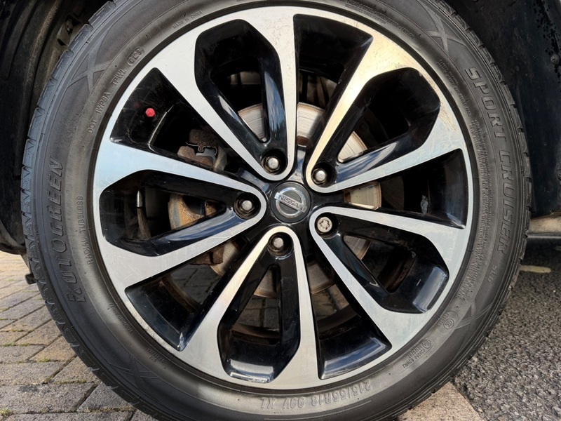 Nissan Qashqai Dci Acenta Red #18