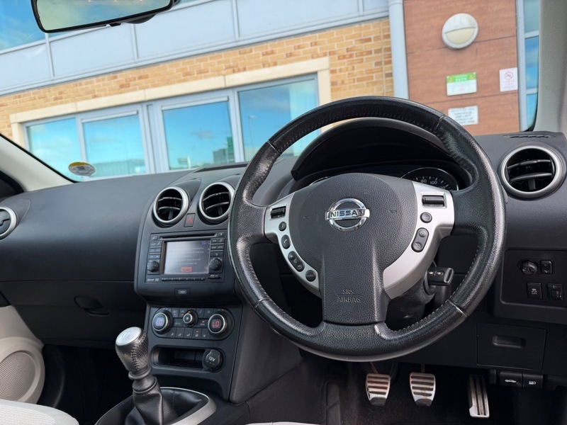Nissan Qashqai Dci Acenta Red #26