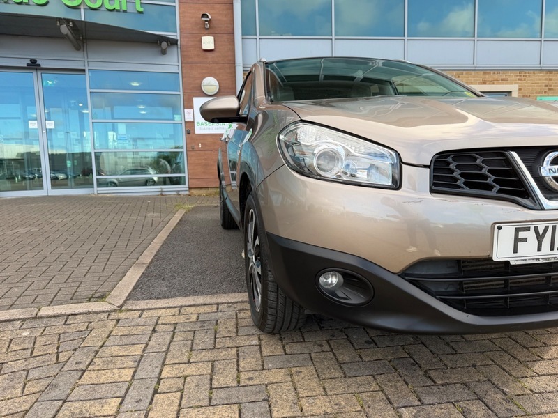Nissan Qashqai Dci Acenta Red #12