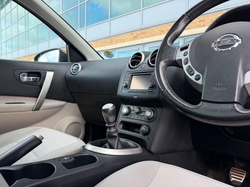 Nissan Qashqai Dci Acenta Red #29