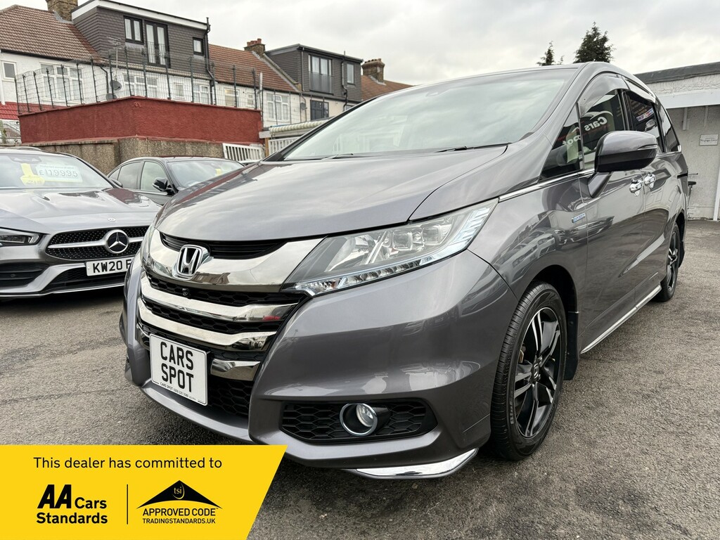 Honda Odyssey Mpv 2.0 Hybrid 8 Seats Fresh Import Verified Mile Grey