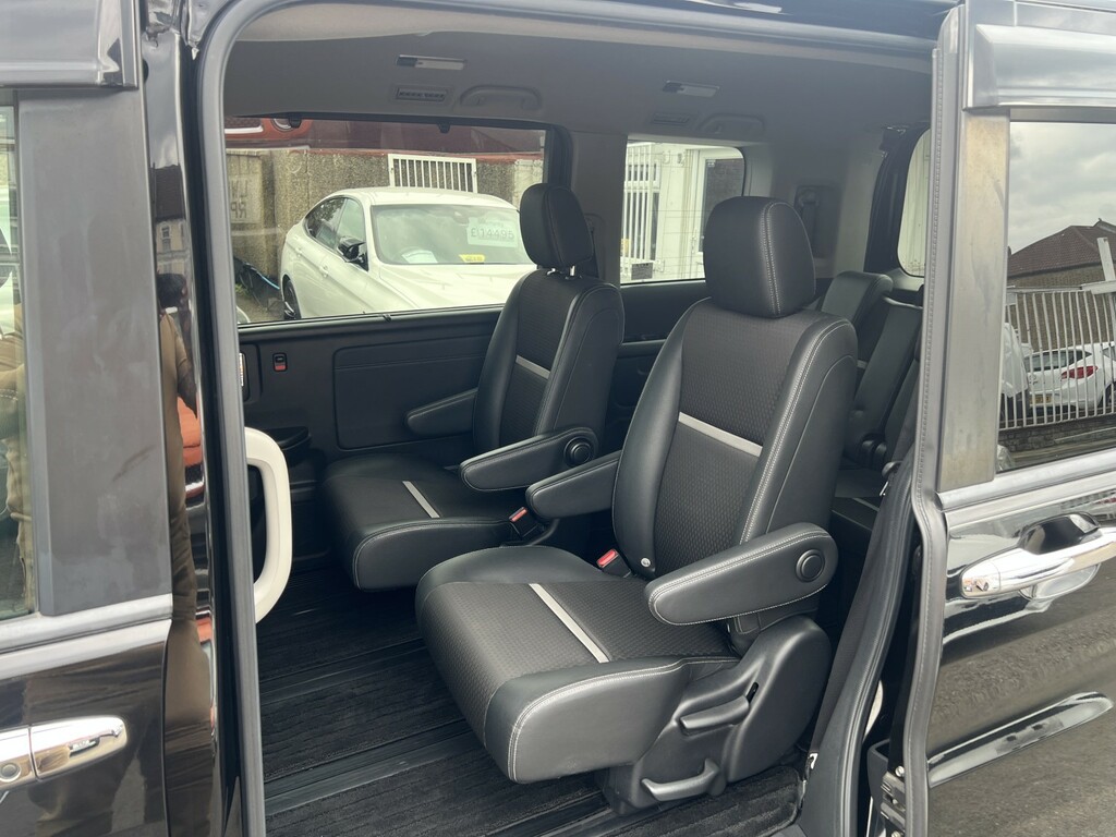 Honda StepWagon Mpv Black #11