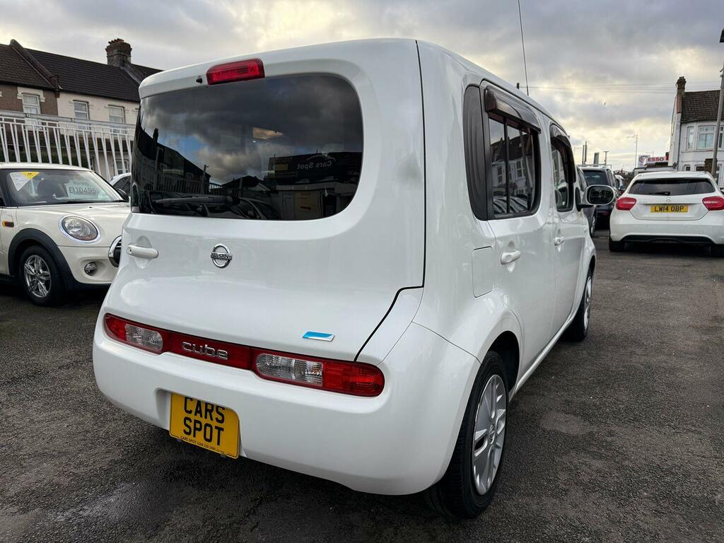 Nissan Cube Hatchback 1.5X Fresh Import Verified Mile Finance White #5