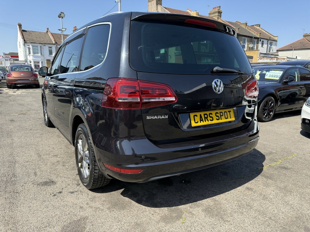 Volkswagen Sharan Mpv 1.4 Tsi Comfort Line Blue Motion Fresh Import Black #4