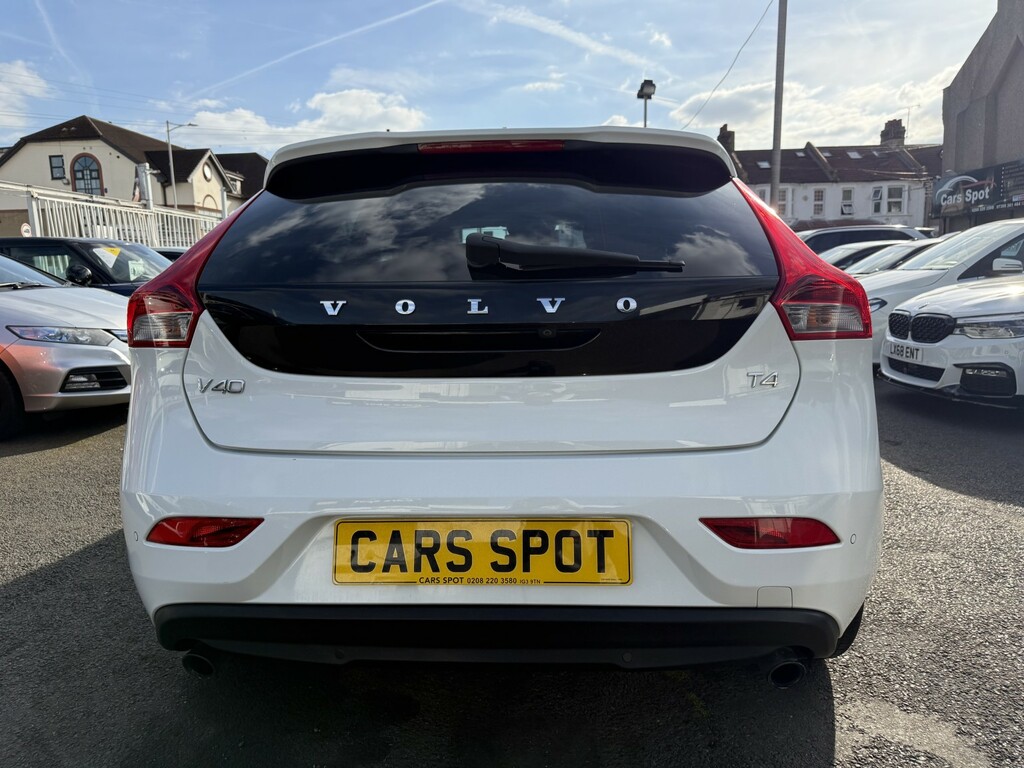 Volvo V40 Hatchback 1.6 T4 Se Fresh Import Verified Mile Fin LW15KUV White #6