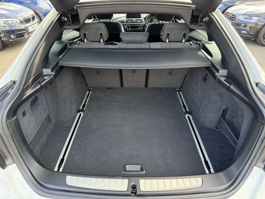 BMW 3 Series Gran Turismo Gran Turismo White #13