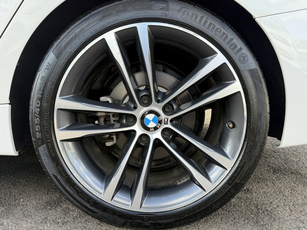 BMW 3 Series Gran Turismo Gran Turismo White #29