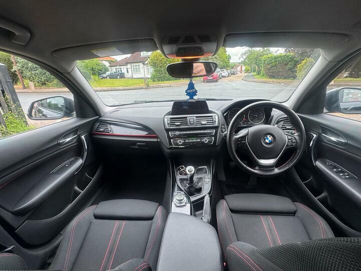 BMW 1 Series Black #2
