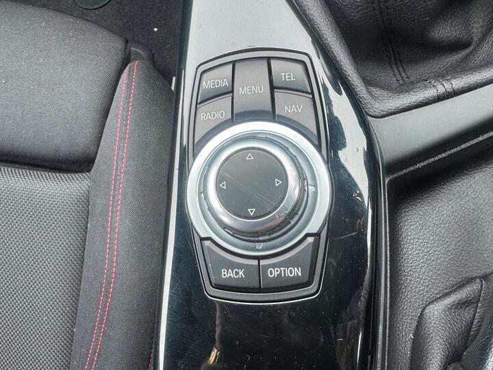 BMW 1 Series Black #16