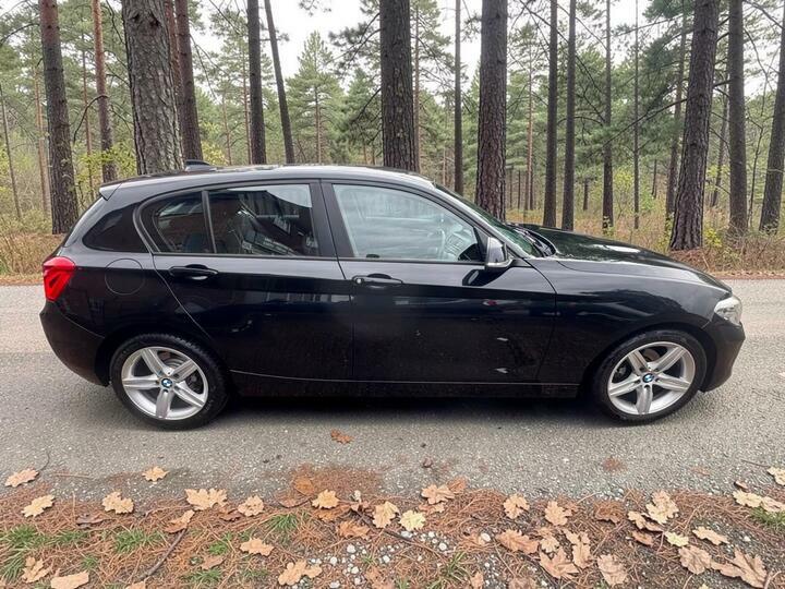 BMW 1 Series Black #13