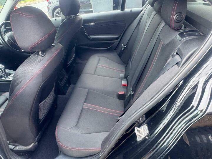 BMW 1 Series Black #3