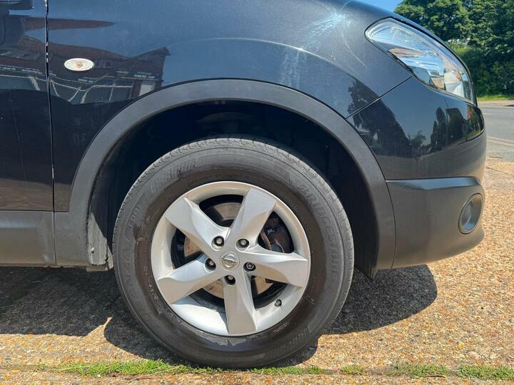 Nissan Qashqai Hatchback Grey #28