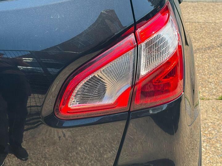 Nissan Qashqai Hatchback Grey #19