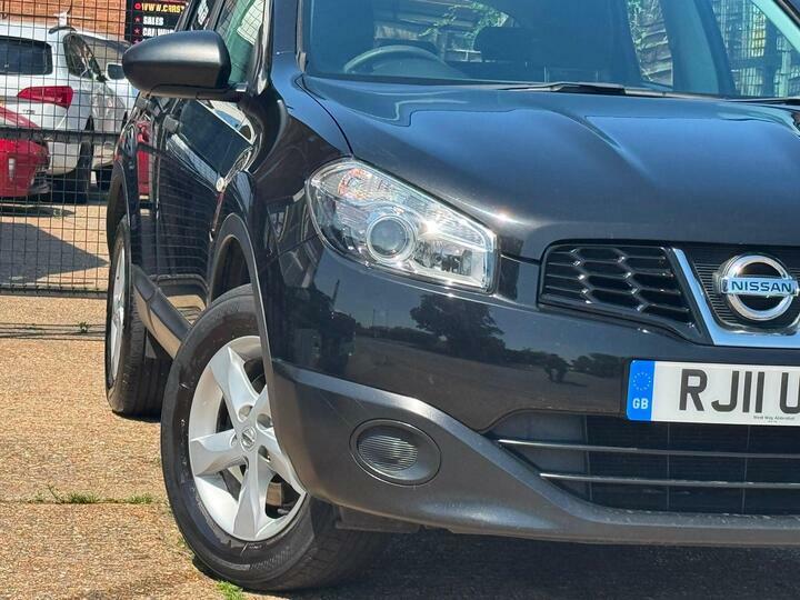 Nissan Qashqai Hatchback Grey #38