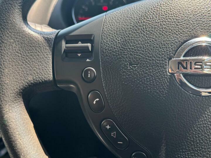 Nissan Qashqai Hatchback Grey #11