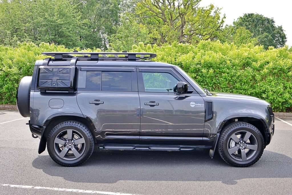 Land Rover Defender X-dynamic Hse D Mhev 4Wd T4FTS Grey #4