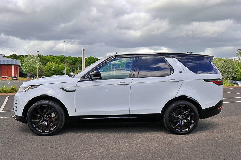 Land Rover Discovery R-dynamic Hse D Mhev 4Wd Rear Seats YM22MXD White #4