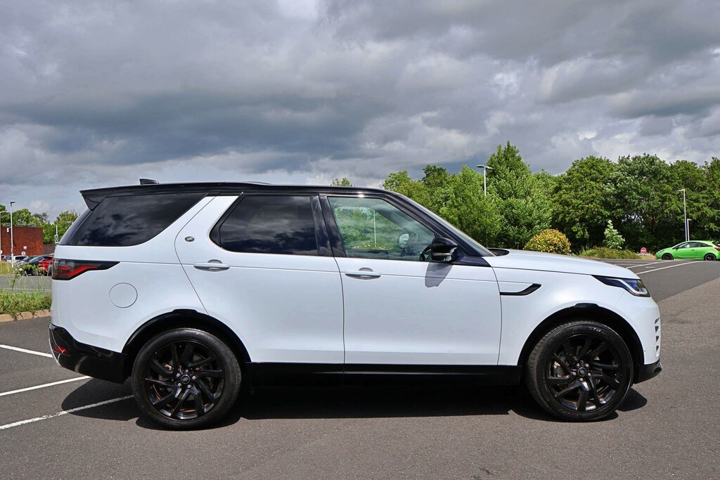 Land Rover Discovery R-dynamic Hse D Mhev 4Wd Rear Seats YM22MXD White #3