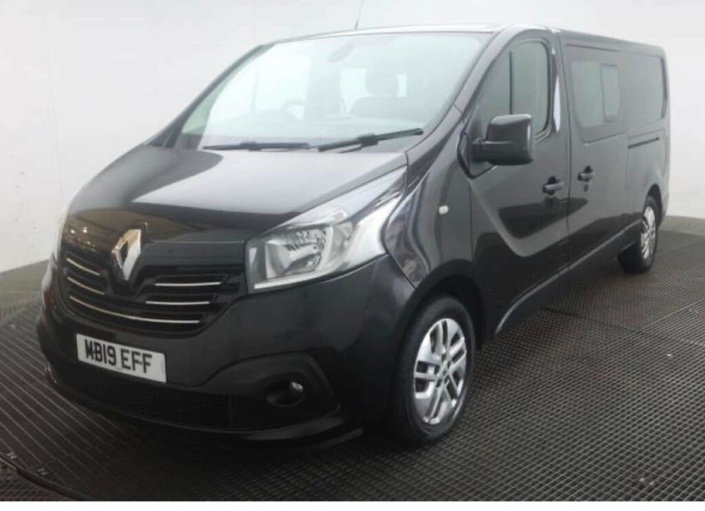 Renault Trafic Ll29 Sport Nav Energy Dci 6 Seat Combi Van MB19EFF Black #2