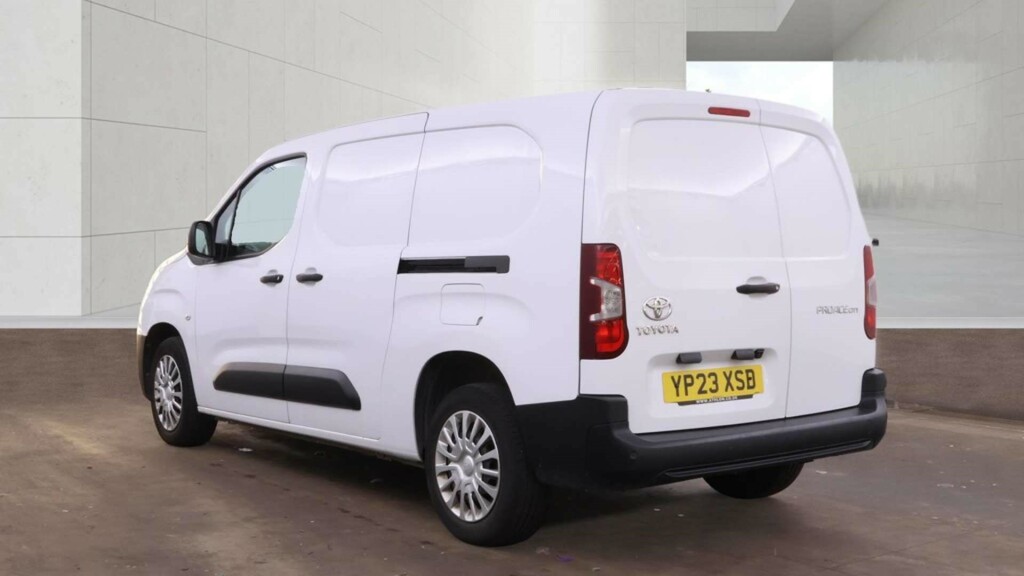 Toyota Proace City City Icon L2 Lwb Twin Slider White #3