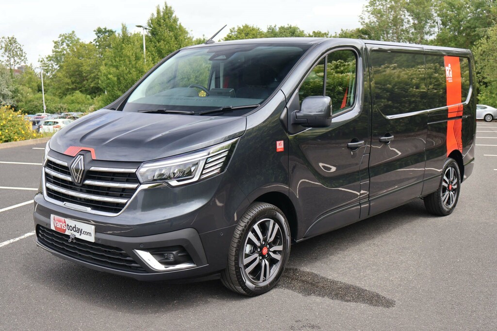 Renault Trafic Red Edition 30 Lwb Delivery Miles Tail Gate BU26WDJ Grey