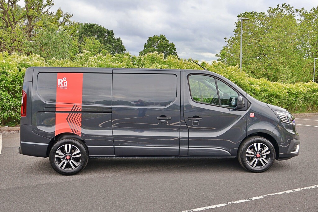 Renault Trafic Red Edition 30 Lwb Delivery Miles Tail Gate BU26WDJ Grey #3