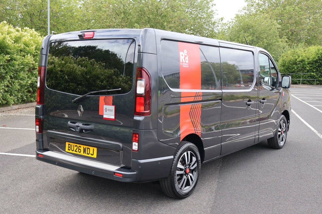 Renault Trafic Red Edition 30 Lwb Delivery Miles Tail Gate BU26WDJ Grey #5