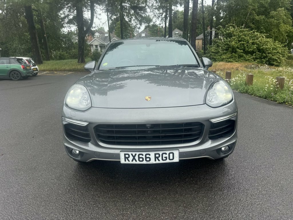 Porsche Cayenne 4.2L S RX66RGO Grey #5