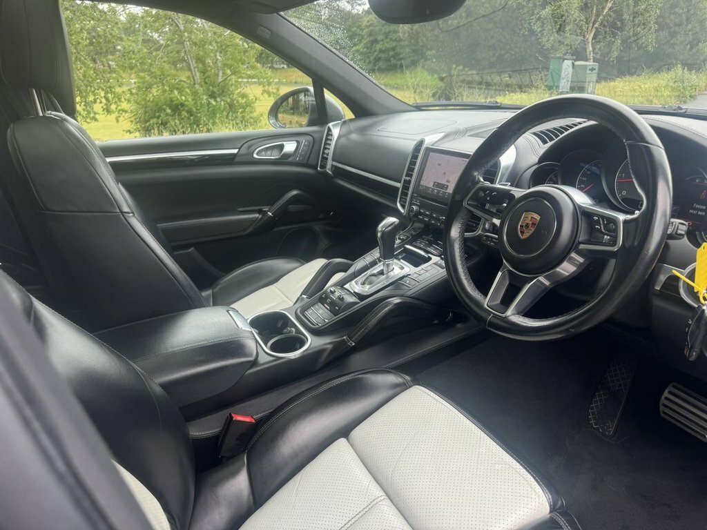 Porsche Cayenne 4.2L S RX66RGO Grey #6