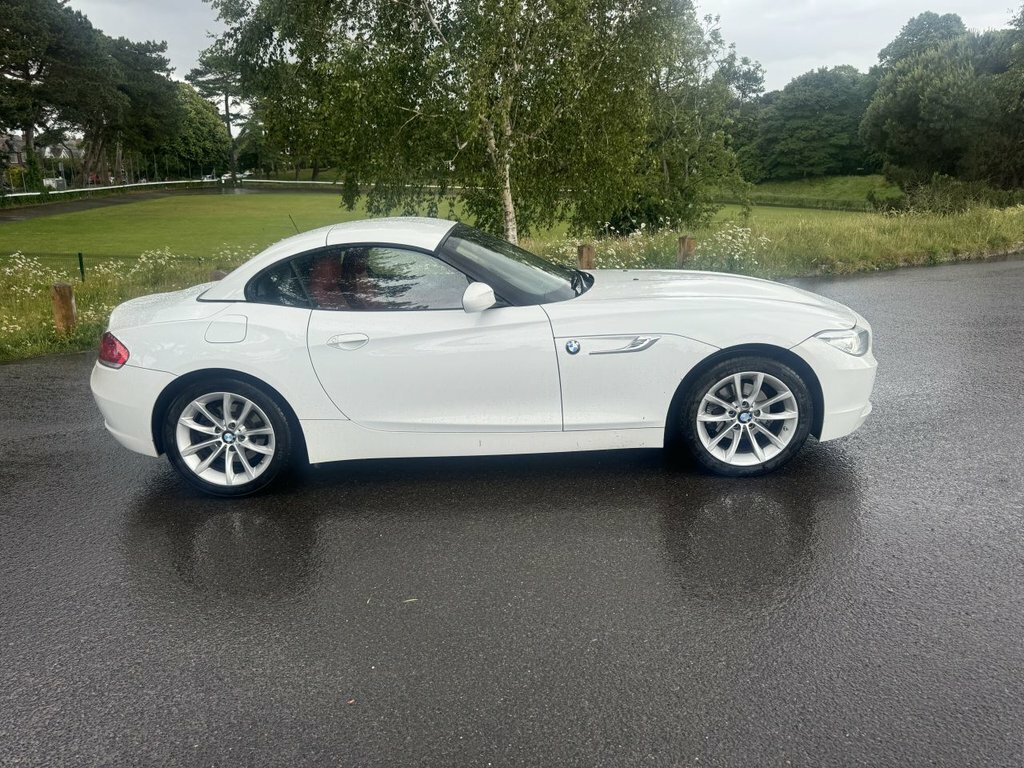 BMW Z4 2L Null White #3