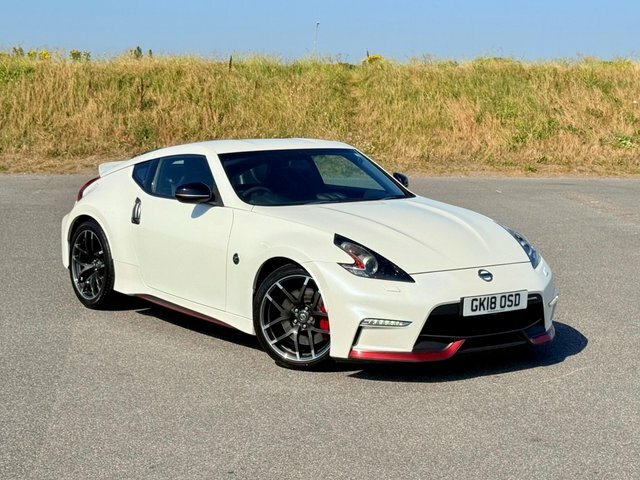 Nissan 370Z  White #71