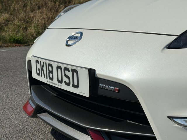 Nissan 370Z  White #59