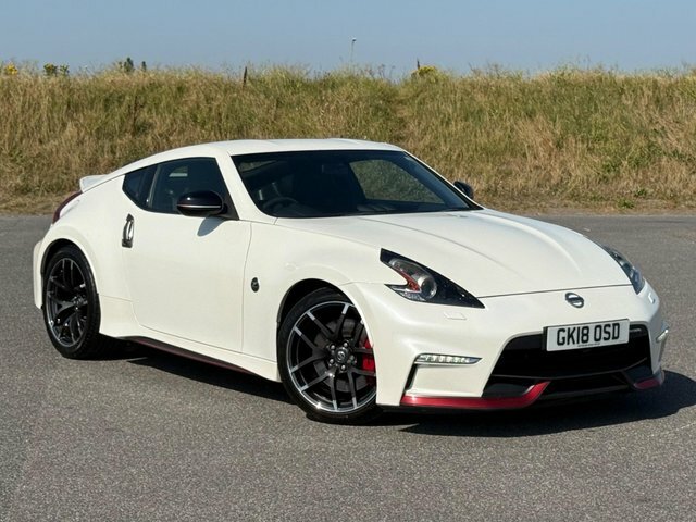 Nissan 370Z  White #70