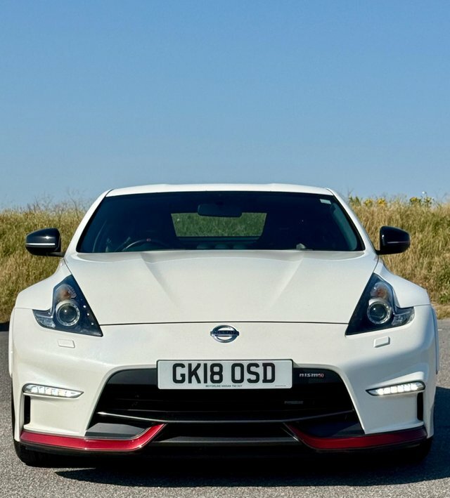 Nissan 370Z  White #78