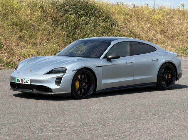 Porsche Taycan Performance Plus 93.4Kwh Turbo S 4Wd 11K Black #4