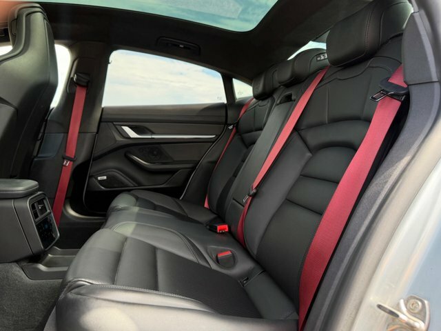 Porsche Taycan 4S Cross Turismo Silver #33