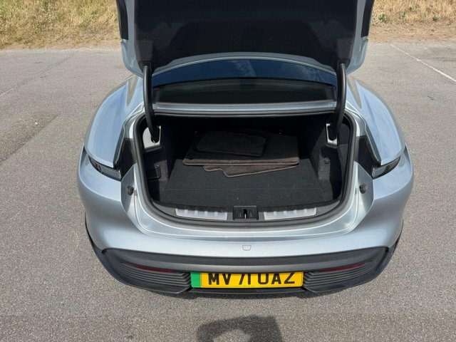 Porsche Taycan 4S Cross Turismo Silver #72
