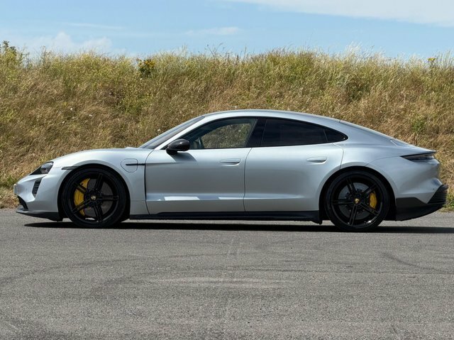 Porsche Taycan 4S Cross Turismo Silver #39
