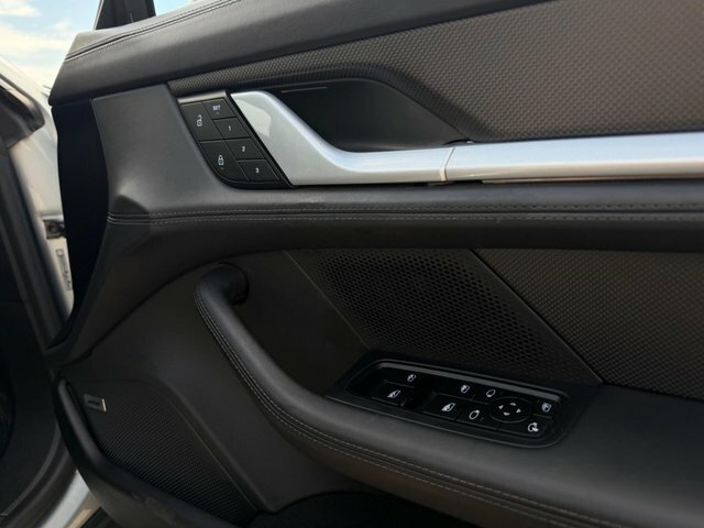 Porsche Taycan 4S Cross Turismo Silver #16