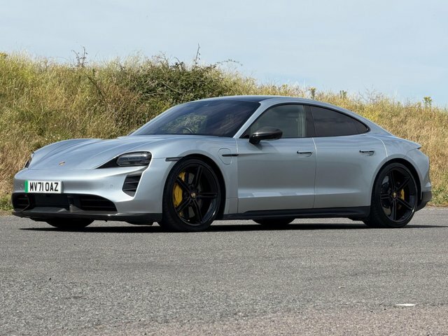 Porsche Taycan 4S Cross Turismo Silver #38