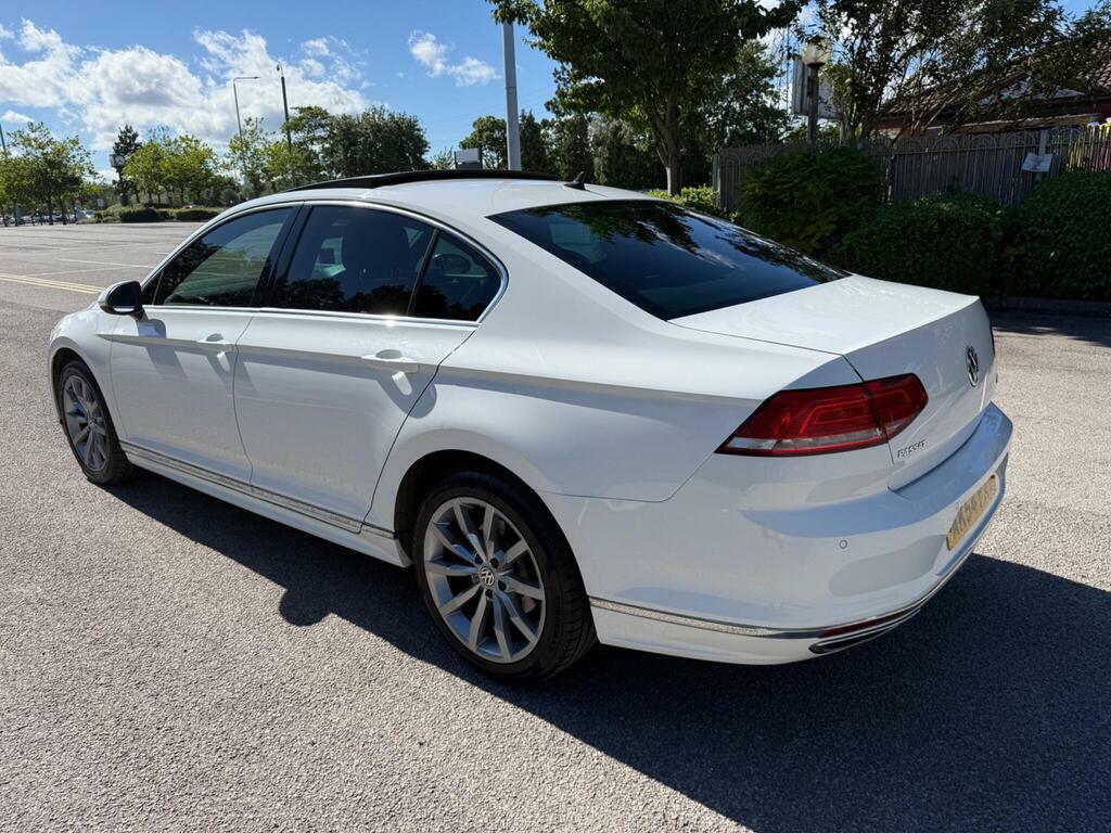 Volkswagen Passat Blue #7